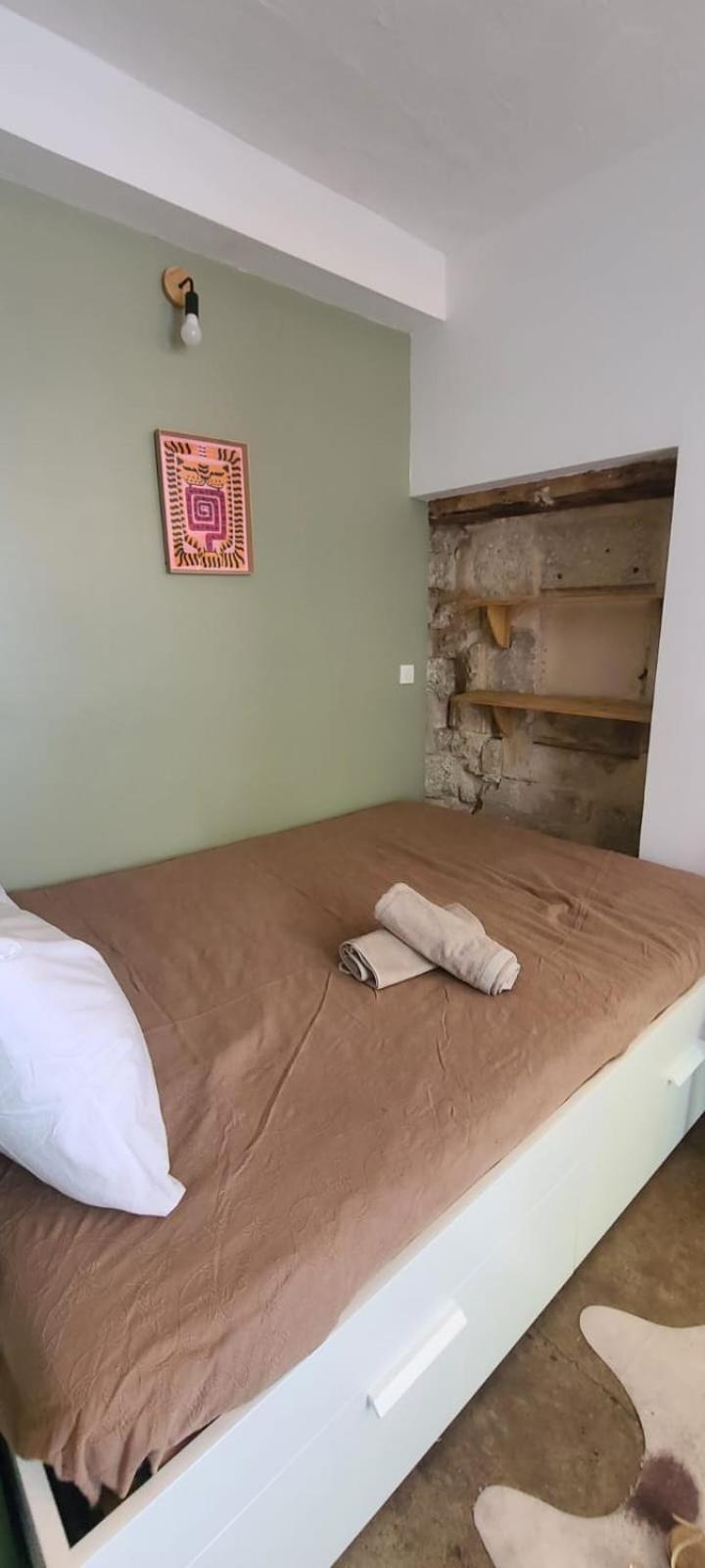 Studio Au Coeur Historique De Montpellier, 2 Personnes Et Wifi Exterior foto